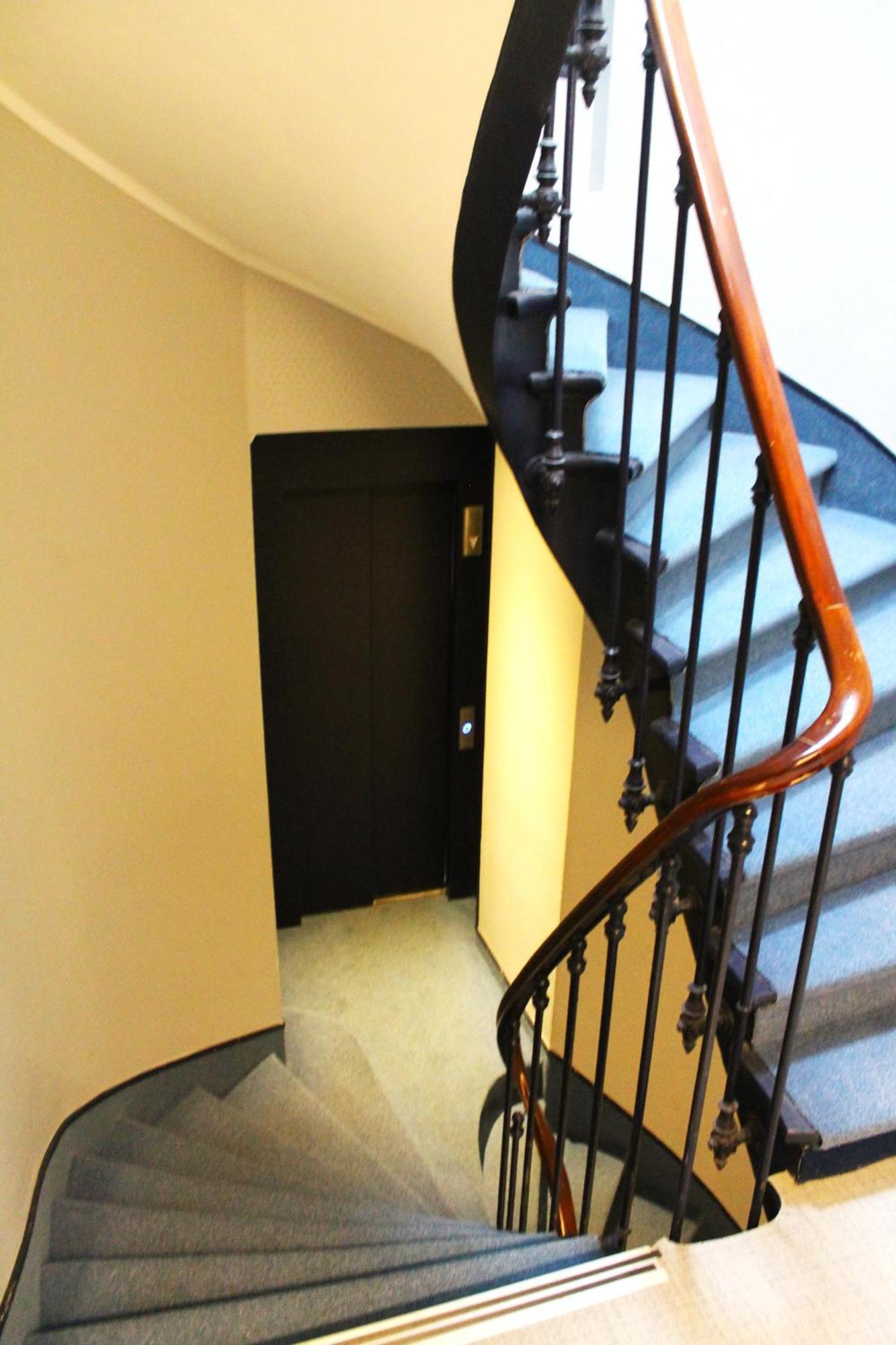 Avia Hotel Saphir Montparnasse Paris Exterior photo